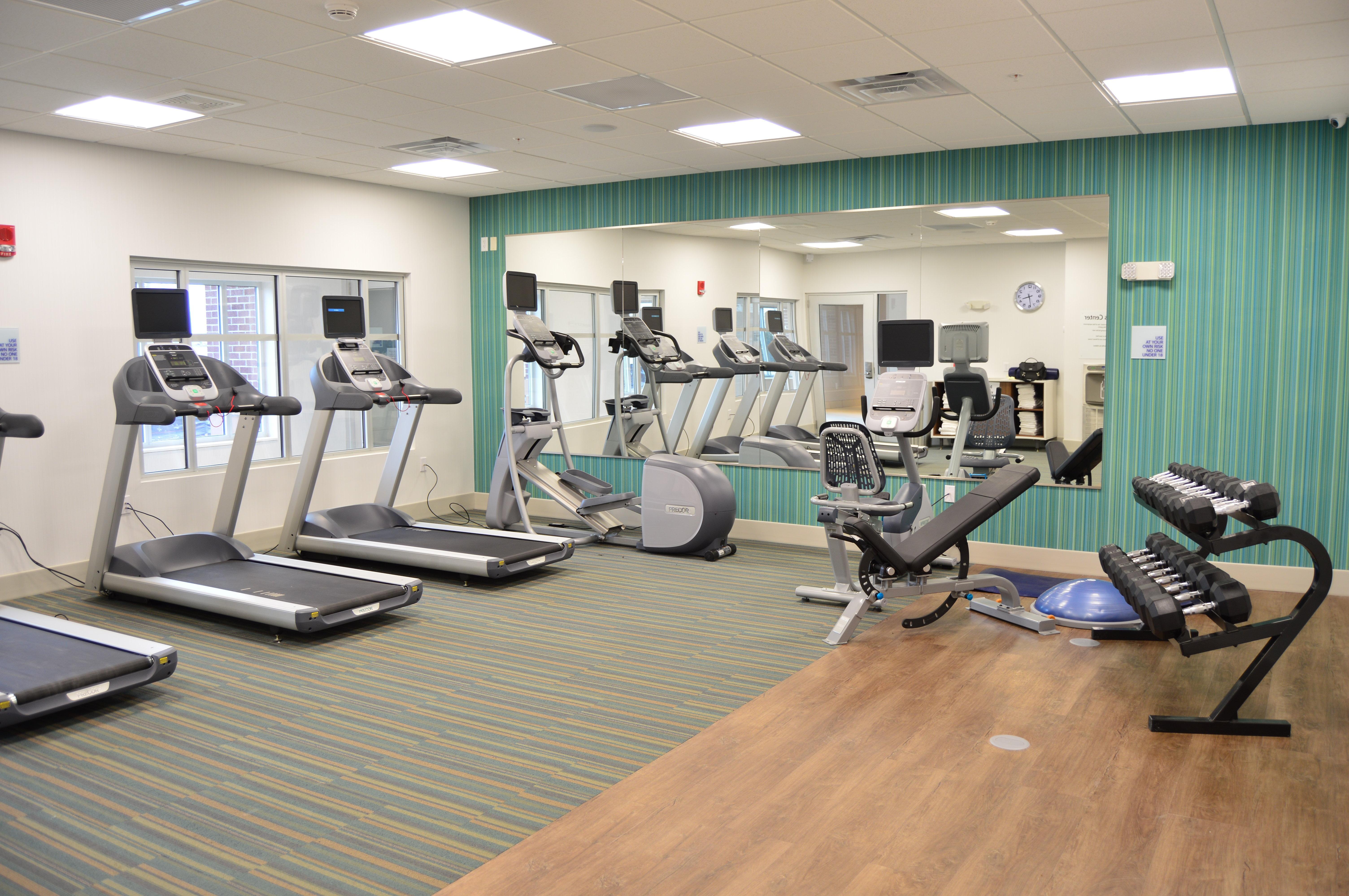 Holiday Inn Express & Suites Toledo West By Ihg Exterior foto