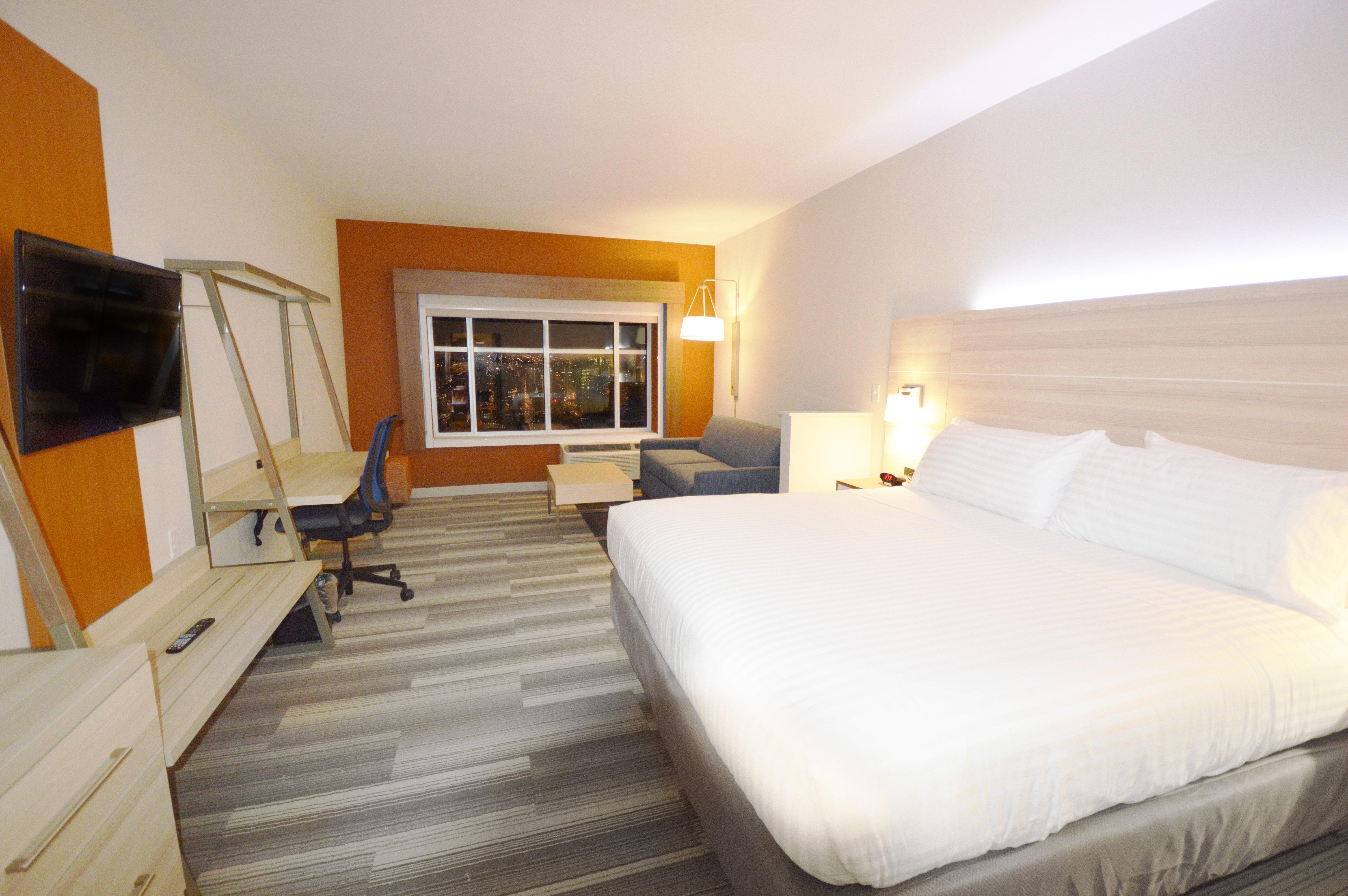 Holiday Inn Express & Suites Toledo West By Ihg Exterior foto